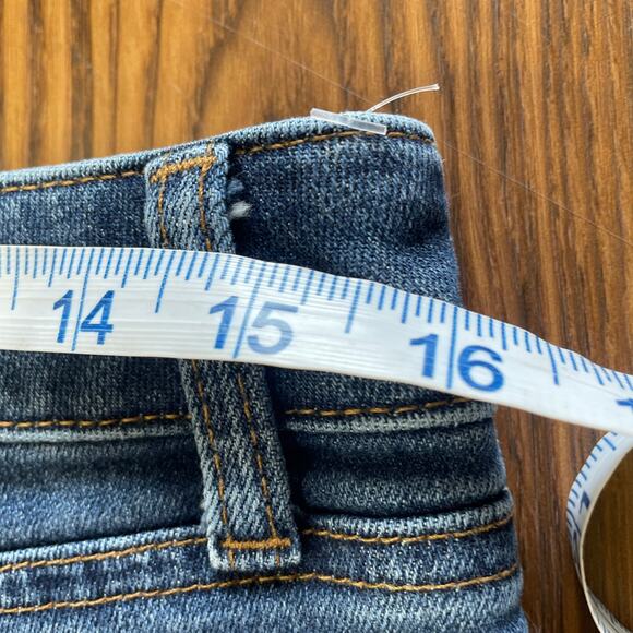 Talbots Flawless Girlfriend Cuffed Bermuda Shorts Size 14 - Picture 13 of 13